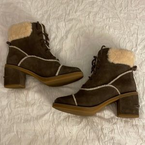 UGG Australia Esterly Brown Suede Lace Up Boots